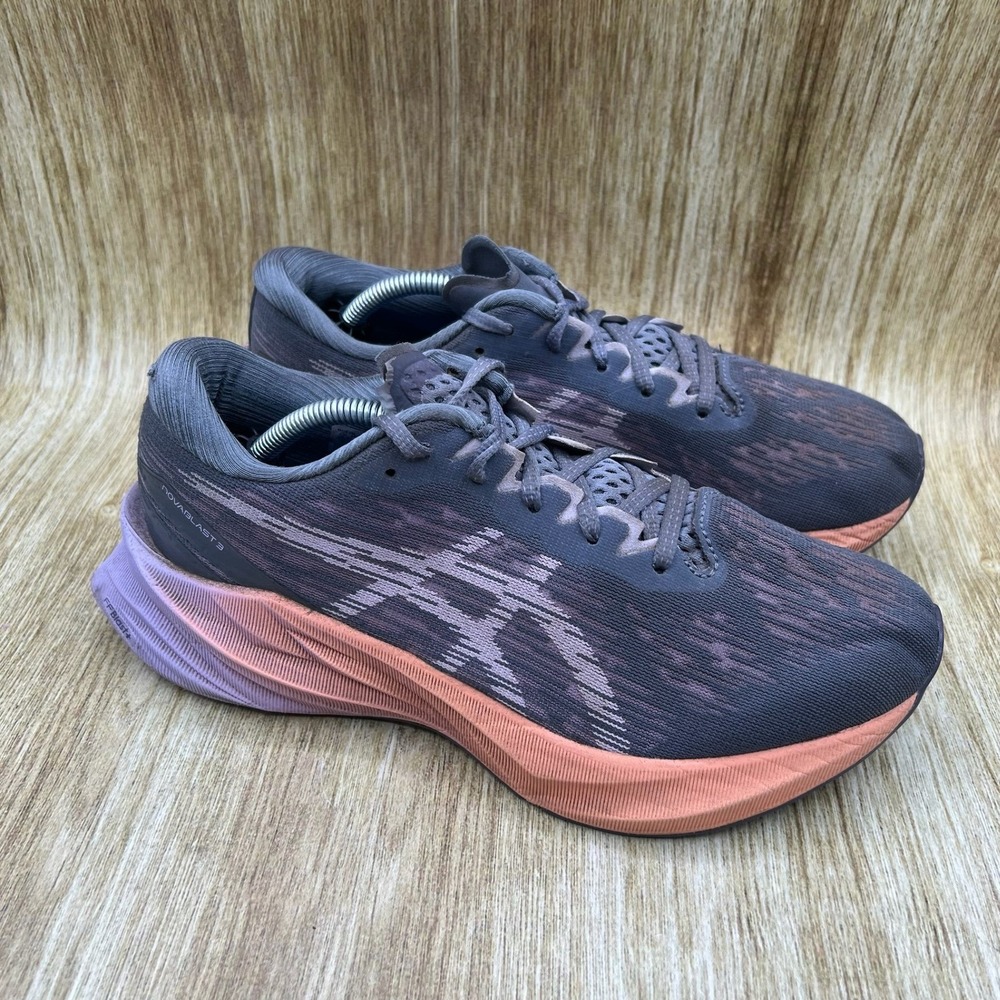 ASICS Novablast 3 Women's Size 8 Dusk Violet Papaya Mesh Sneakers 1012B288